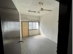 Peakview Estate (D16), Terrace #629756891